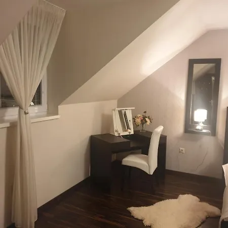 Kır Evi U Durkovych Zabokreky Nad Nitrou